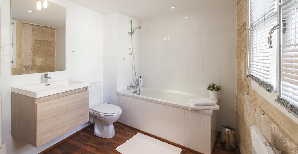 Apartamento Duplex Copé Cambes - Eglise Saint Roch - Première Conciergerie Montpellier Exterior foto